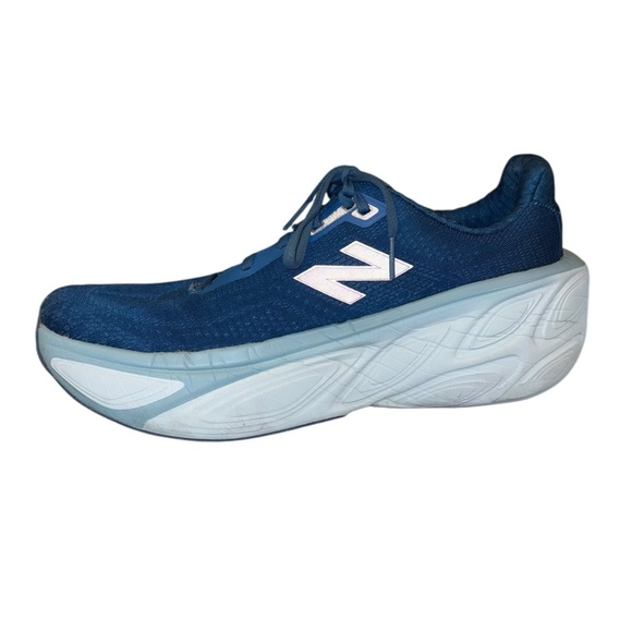 Mens New Balance size 11 running shoes - Picture 7 of 11